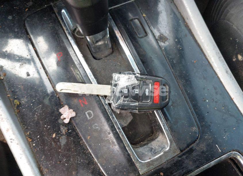 Photo 11 of 2016 Honda Accord LX (VIN 1HGCR2F34GA008303)