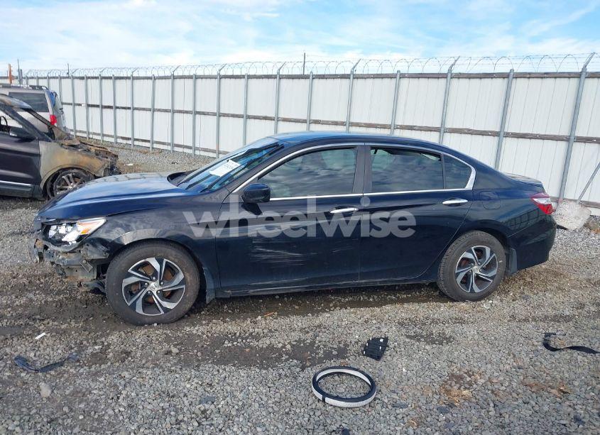 Photo 15 of 2016 Honda Accord LX (VIN 1HGCR2F34GA008303)