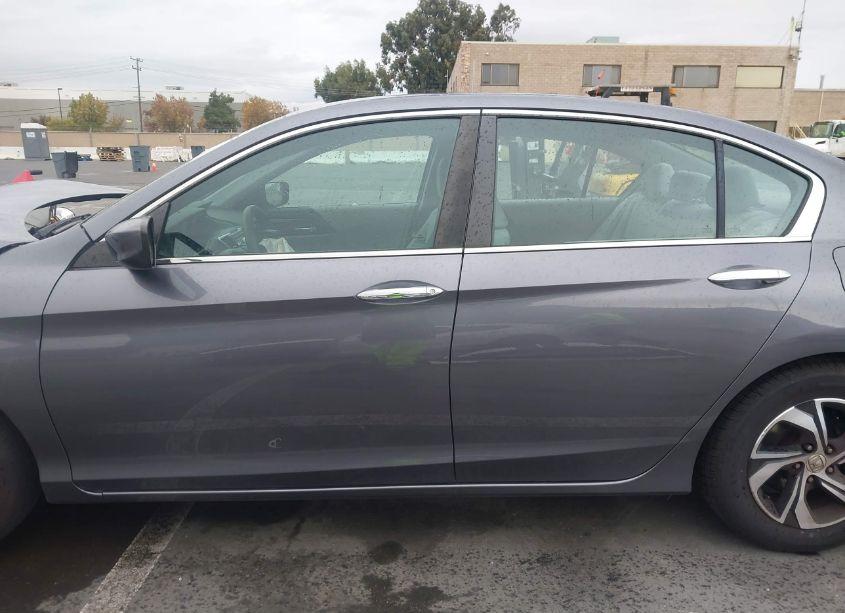 Photo 14 of 2016 Honda Accord LX (VIN 1HGCR2F34GA011427)