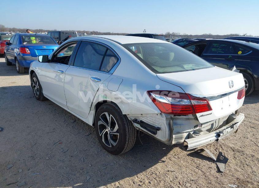 Photo 3 of 2016 Honda Accord LX (VIN 1HGCR2F34GA018524)