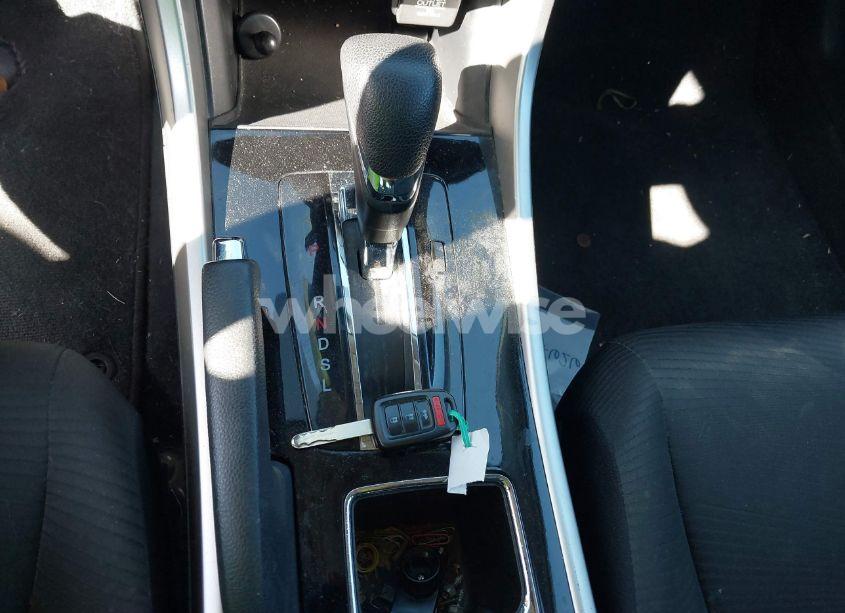 Photo 11 of 2016 Honda Accord LX (VIN 1HGCR2F34GA063799)