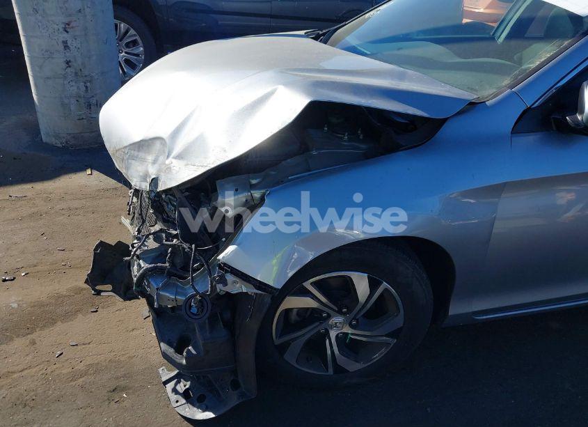 Photo 12 of 2016 Honda Accord LX (VIN 1HGCR2F34GA063799)