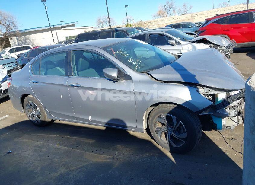 Photo 14 of 2016 Honda Accord LX (VIN 1HGCR2F34GA063799)