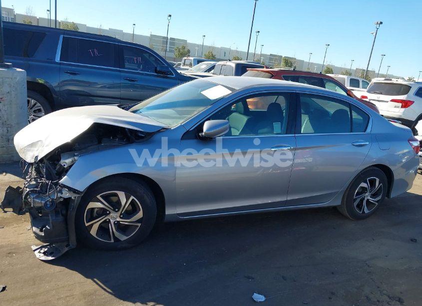 Photo 15 of 2016 Honda Accord LX (VIN 1HGCR2F34GA063799)