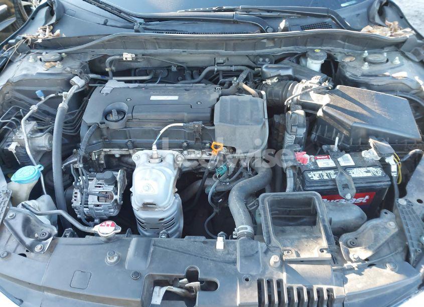 Photo 10 of 2016 Honda Accord LX (VIN 1HGCR2F34GA089044)