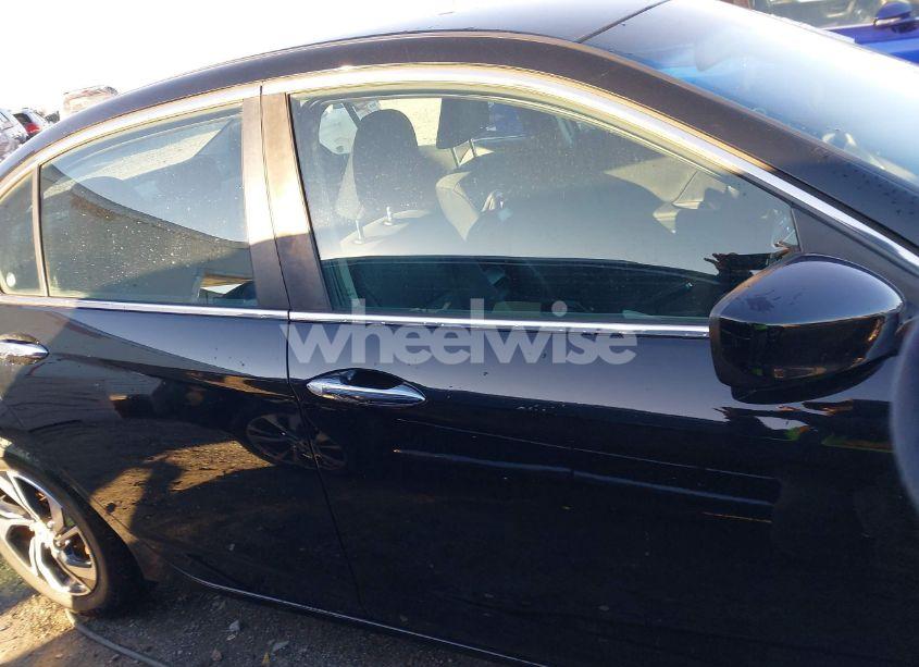 Photo 14 of 2016 Honda Accord LX (VIN 1HGCR2F34GA089044)