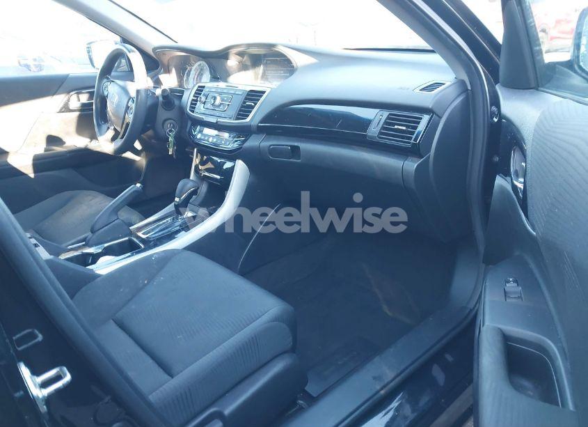 Photo 5 of 2016 Honda Accord LX (VIN 1HGCR2F34GA089044)