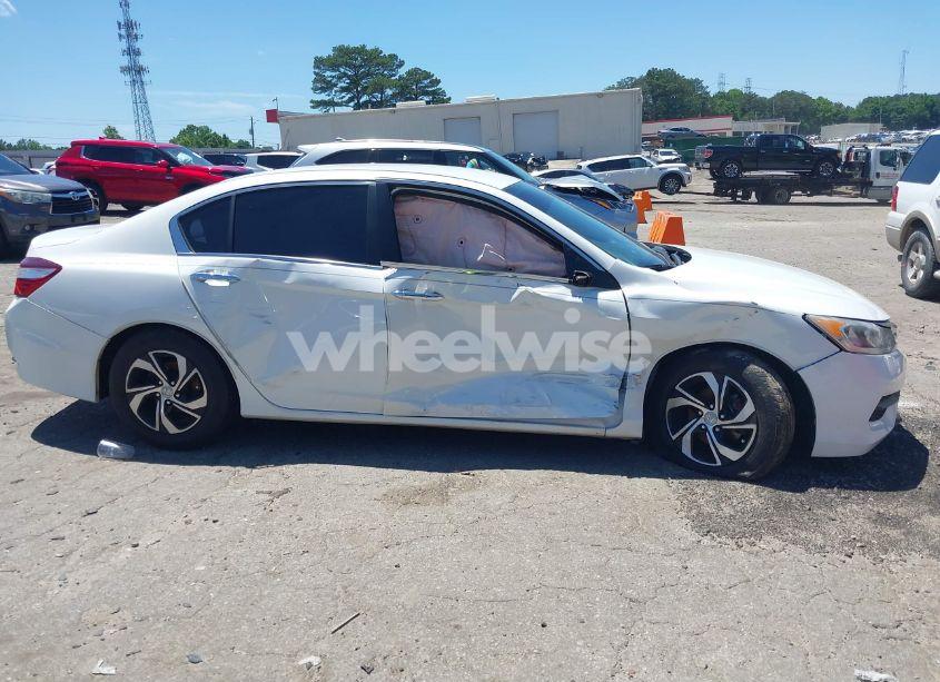 Photo 13 of 2016 Honda Accord LX (VIN 1HGCR2F34GA106540)