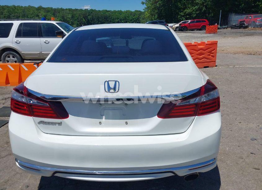Photo 16 of 2016 Honda Accord LX (VIN 1HGCR2F34GA106540)