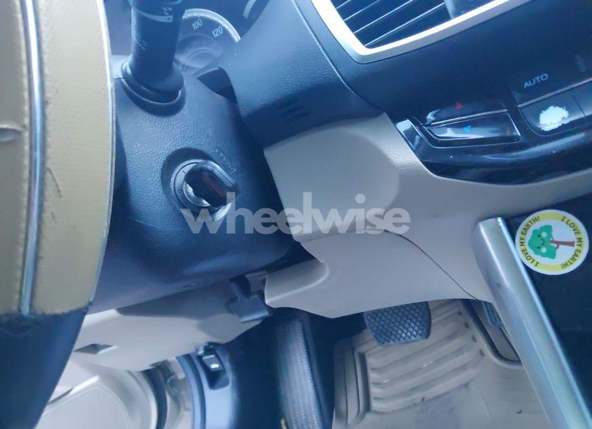 Photo 17 of 2016 Honda Accord LX (VIN 1HGCR2F34GA130448)