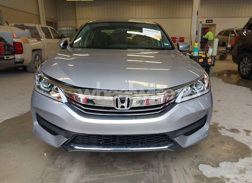 Photo 12 of 2016 Honda Accord LX (VIN 1HGCR2F34GA133432)