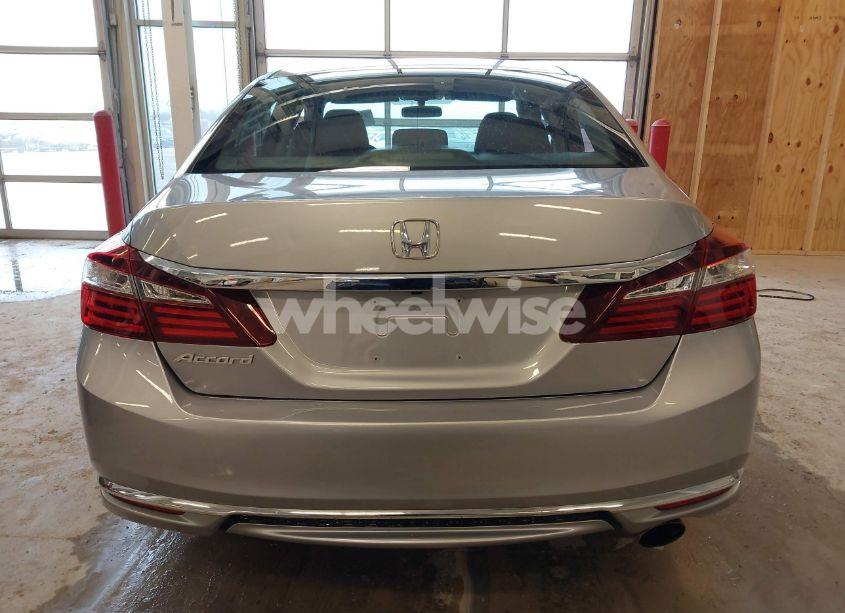Photo 16 of 2016 Honda Accord LX (VIN 1HGCR2F34GA133432)