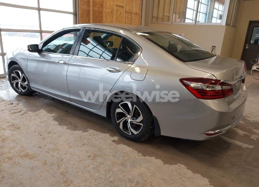 Photo 3 of 2016 Honda Accord LX (VIN 1HGCR2F34GA133432)