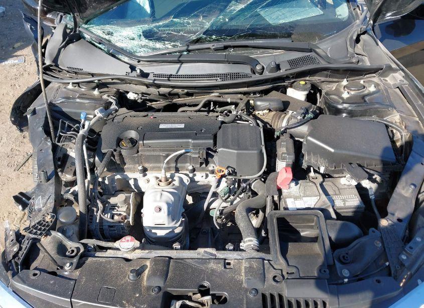 Photo 10 of 2016 Honda Accord LX (VIN 1HGCR2F34GA196210)