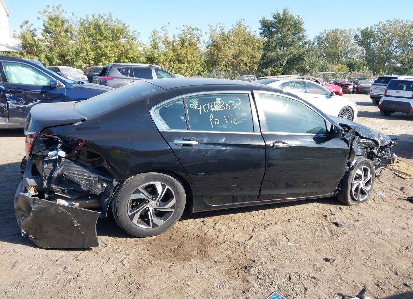Photo 13 of 2016 Honda Accord LX (VIN 1HGCR2F34GA196210)
