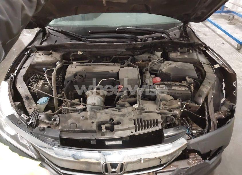 Photo 10 of 2016 Honda Accord LX (VIN 1HGCR2F34GA227892)