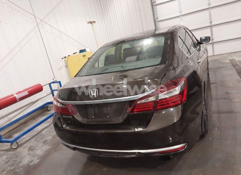 Photo 17 of 2016 Honda Accord LX (VIN 1HGCR2F34GA227892)