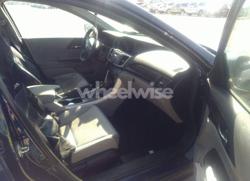 Photo 5 of 2016 Honda Accord LX (VIN 1HGCR2F34GA237385)