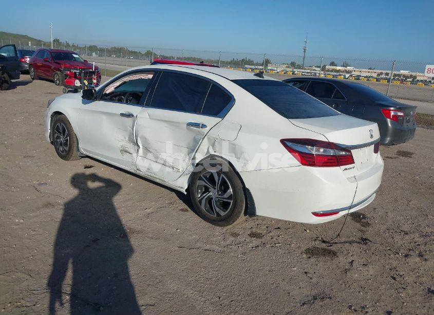 Photo 3 of 2017 Honda Accord LX (VIN 1HGCR2F34HA011736)