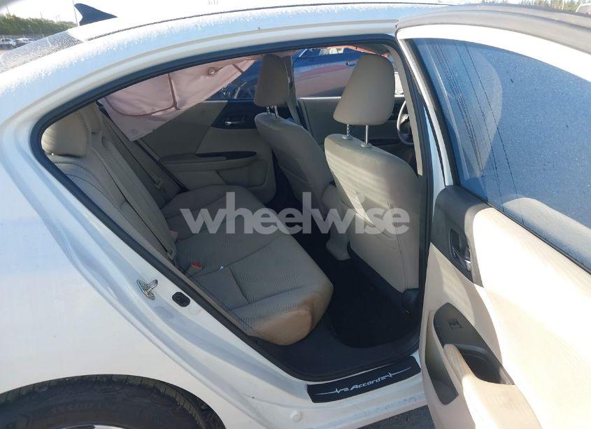 Photo 8 of 2017 Honda Accord LX (VIN 1HGCR2F34HA011736)