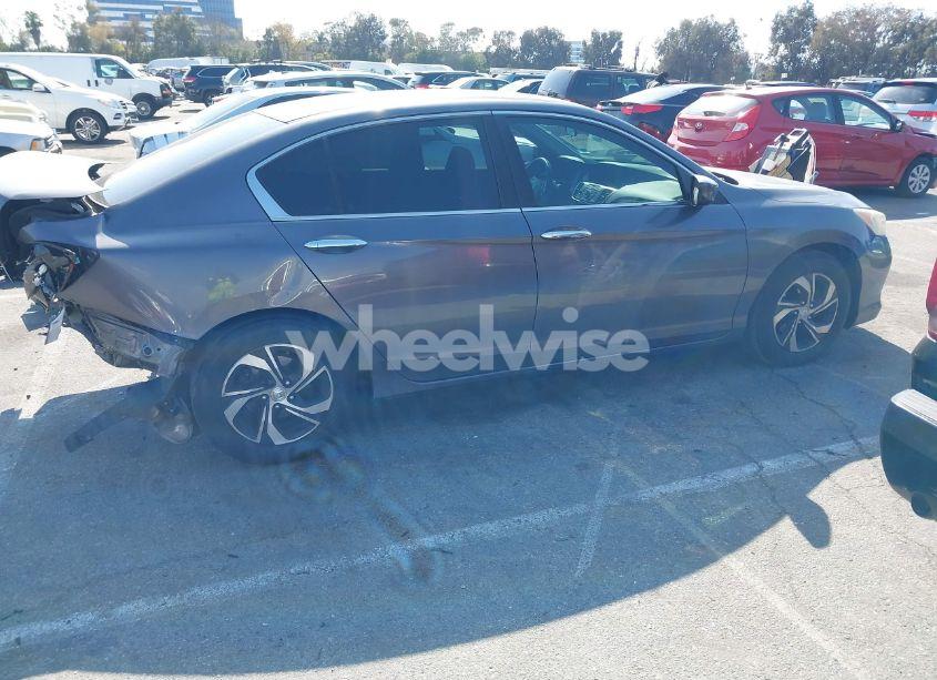 Photo 14 of 2017 Honda Accord LX (VIN 1HGCR2F34HA035034)