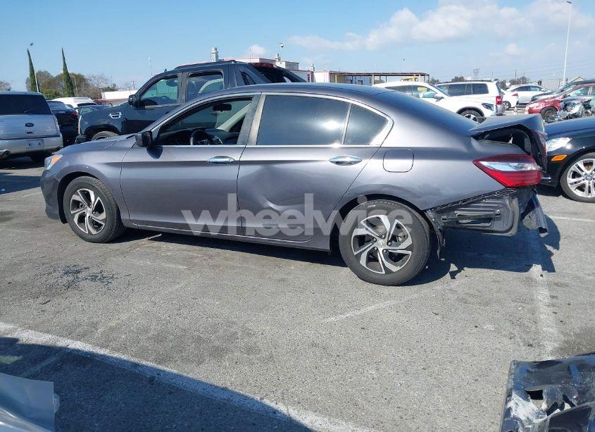 Photo 15 of 2017 Honda Accord LX (VIN 1HGCR2F34HA035034)