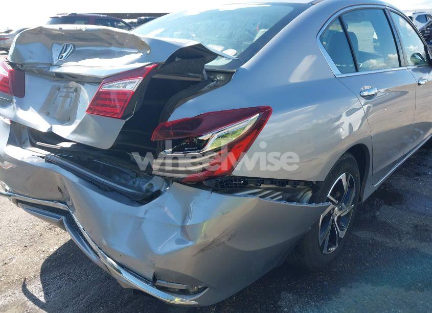 Photo 17 of 2017 Honda Accord LX (VIN 1HGCR2F34HA050049)