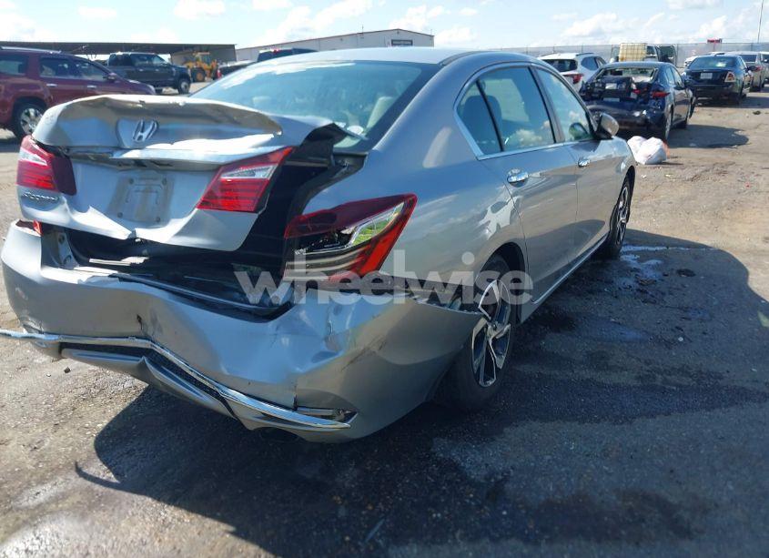 Photo 4 of 2017 Honda Accord LX (VIN 1HGCR2F34HA050049)