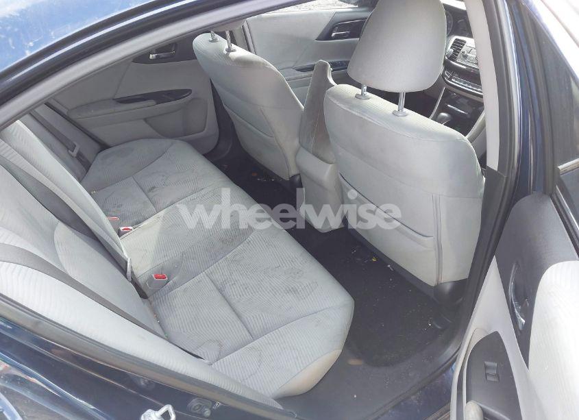 Photo 8 of 2017 Honda Accord LX (VIN 1HGCR2F34HA089403)