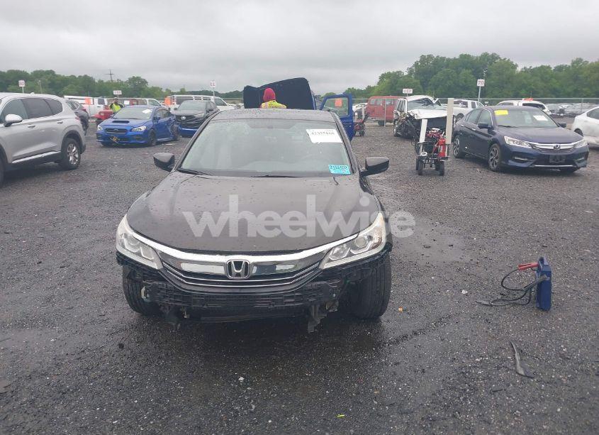 Photo 12 of 2017 Honda Accord LX (VIN 1HGCR2F34HA100304)