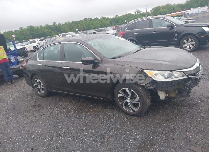 Photo 13 of 2017 Honda Accord LX (VIN 1HGCR2F34HA100304)