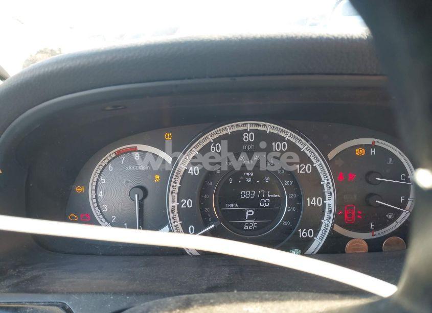 Photo 15 of 2017 Honda Accord LX (VIN 1HGCR2F34HA111710)