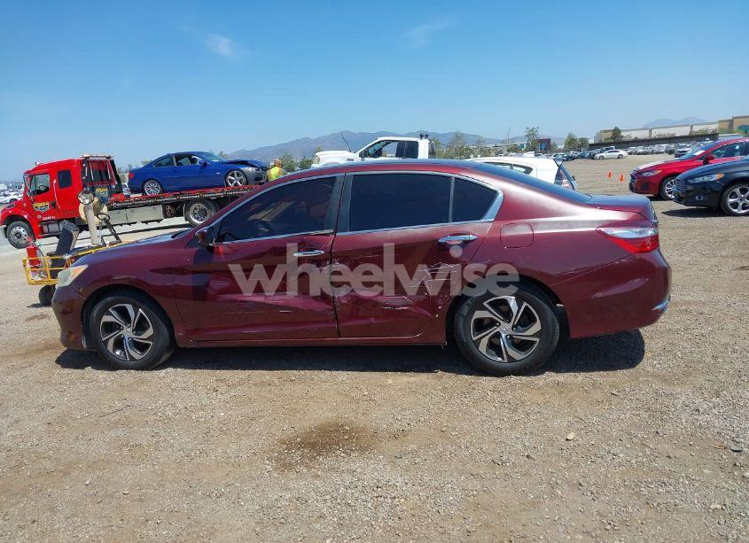 Photo 14 of 2017 Honda Accord LX (VIN 1HGCR2F34HA118690)