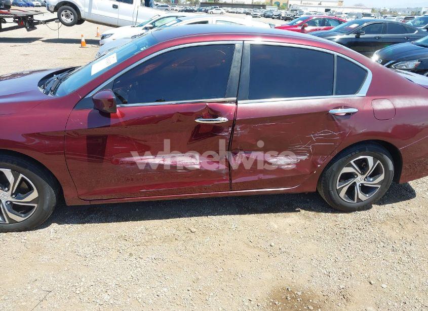 Photo 6 of 2017 Honda Accord LX (VIN 1HGCR2F34HA118690)