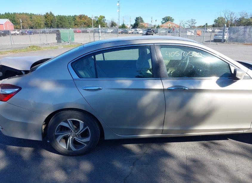 Photo 13 of 2017 Honda Accord LX (VIN 1HGCR2F34HA119208)