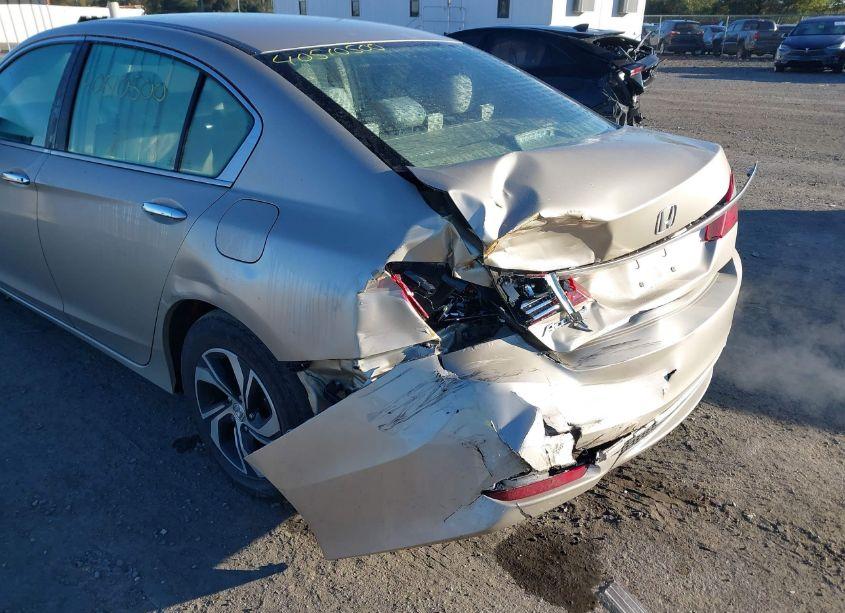 Photo 6 of 2017 Honda Accord LX (VIN 1HGCR2F34HA119208)