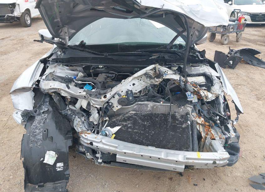 Photo 10 of 2017 Honda Accord LX (VIN 1HGCR2F34HA178100)