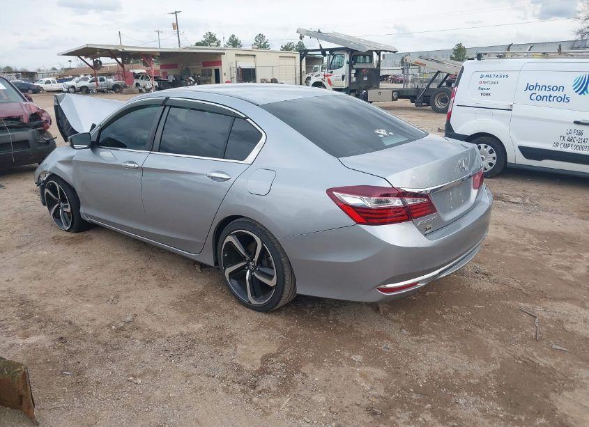 Photo 3 of 2017 Honda Accord LX (VIN 1HGCR2F34HA178100)