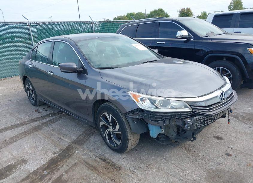 2017 Honda Accord LX (VIN 1HGCR2F34HA207367) main photo