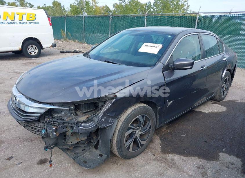 Photo 2 of 2017 Honda Accord LX (VIN 1HGCR2F34HA207367)