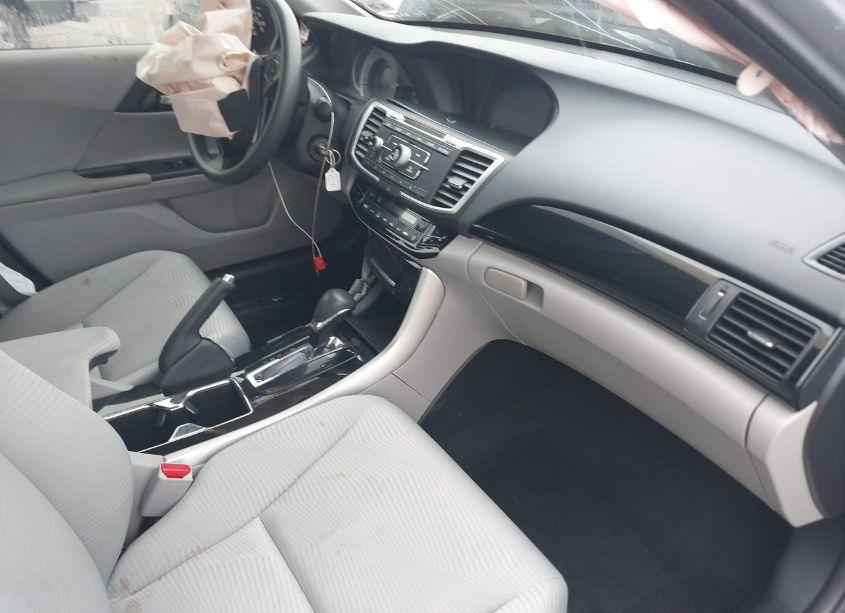 Photo 5 of 2017 Honda Accord LX (VIN 1HGCR2F34HA247934)