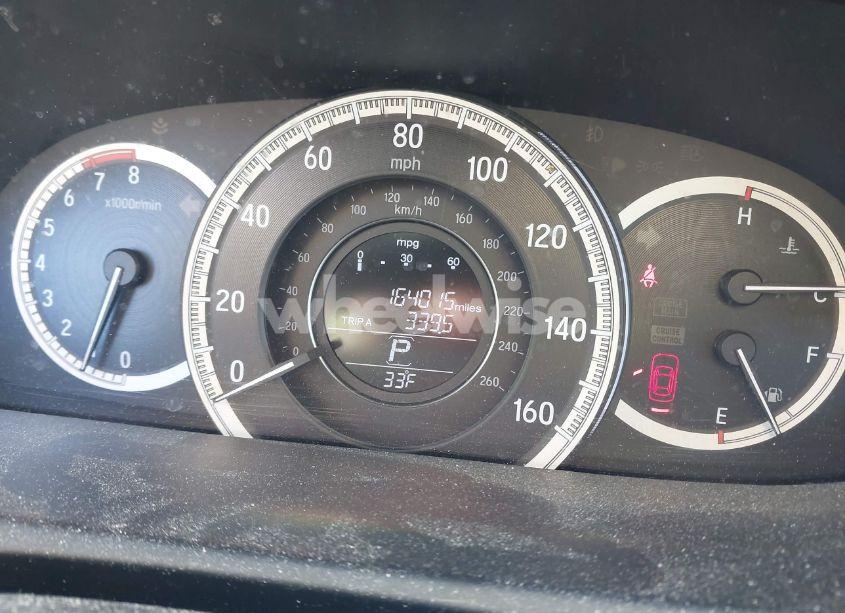 Photo 7 of 2017 Honda Accord LX (VIN 1HGCR2F34HA298799)