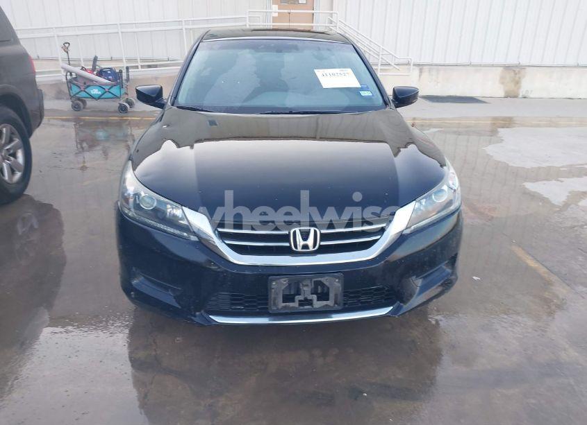 Photo 12 of 2013 Honda Accord LX (VIN 1HGCR2F35DA004515)