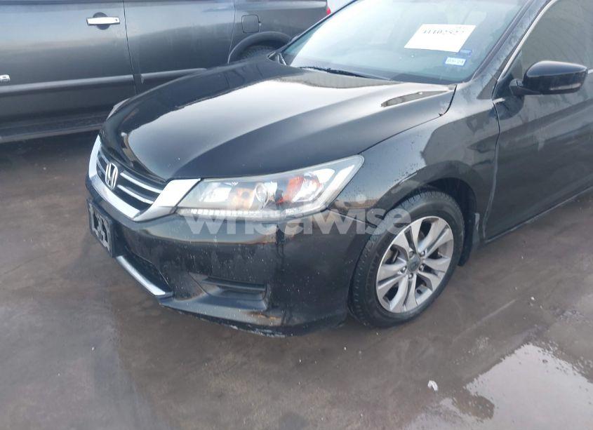 Photo 6 of 2013 Honda Accord LX (VIN 1HGCR2F35DA004515)