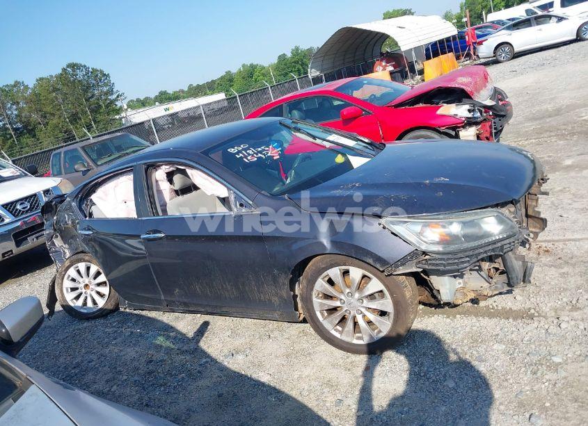 Photo 13 of 2013 Honda Accord LX (VIN 1HGCR2F35DA021542)