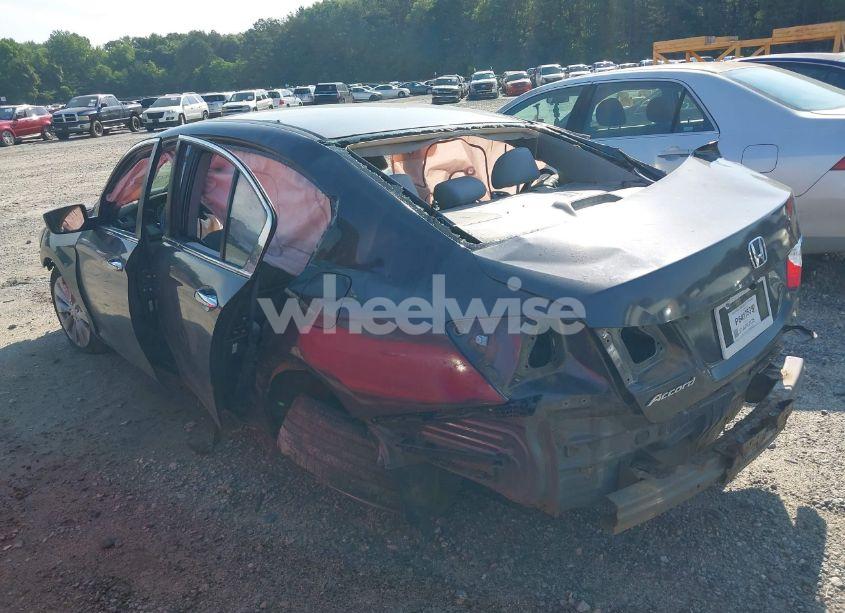 Photo 3 of 2013 Honda Accord LX (VIN 1HGCR2F35DA021542)