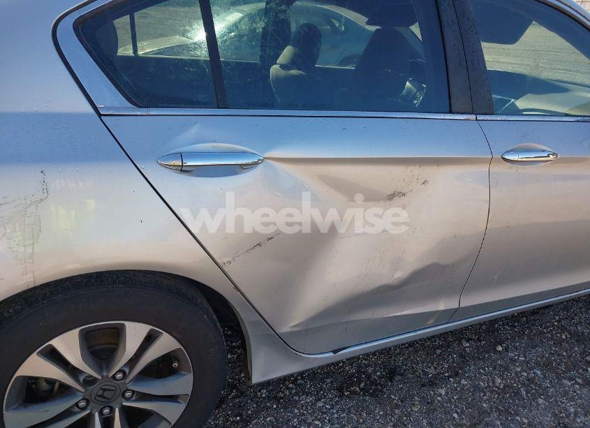 Photo 18 of 2013 Honda Accord LX (VIN 1HGCR2F35DA053553)