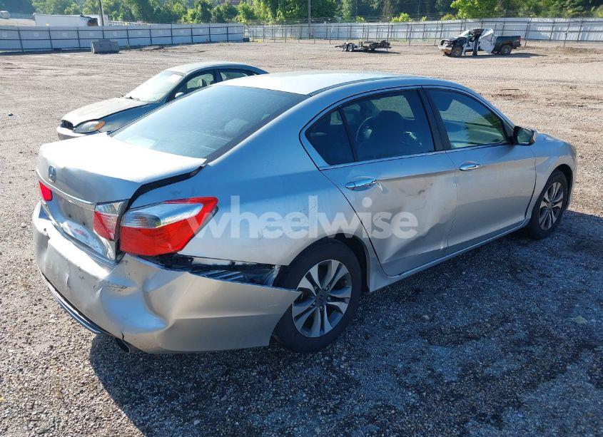 Photo 4 of 2013 Honda Accord LX (VIN 1HGCR2F35DA053553)