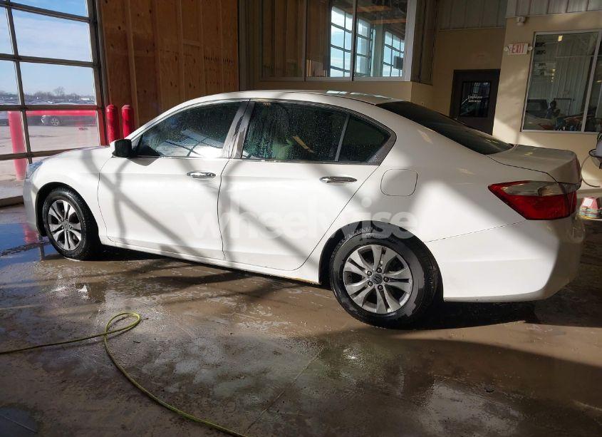 Photo 14 of 2013 Honda Accord LX (VIN 1HGCR2F35DA084124)