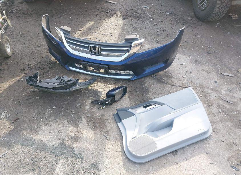 Photo 12 of 2013 Honda Accord LX (VIN 1HGCR2F35DA095737)